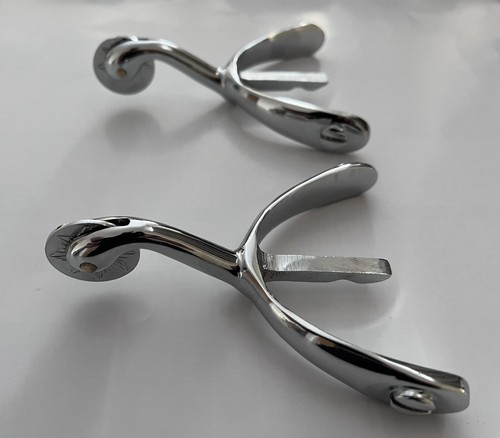 Swan neck spurs - swan, brass