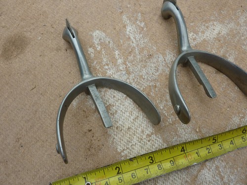 Swan neck spurs - spurs, short