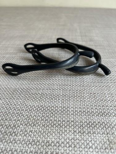 Black plastic flexi boot - flexi, spurs