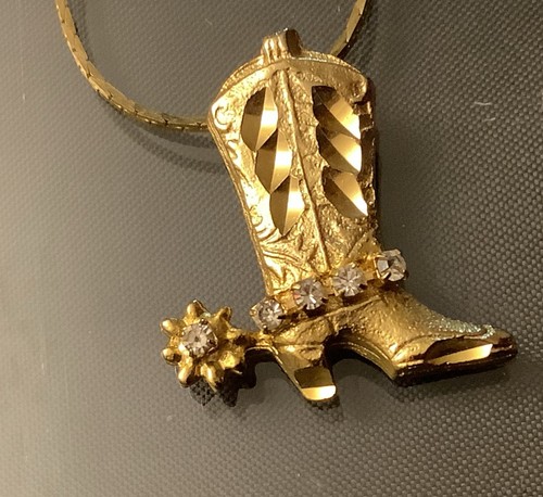 Golden cowboy boot pendant - golden,